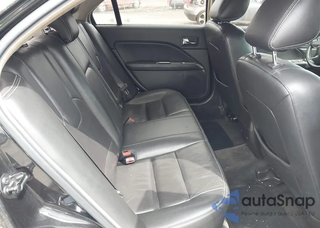 3FAHP0JA5CR209184: 42635158