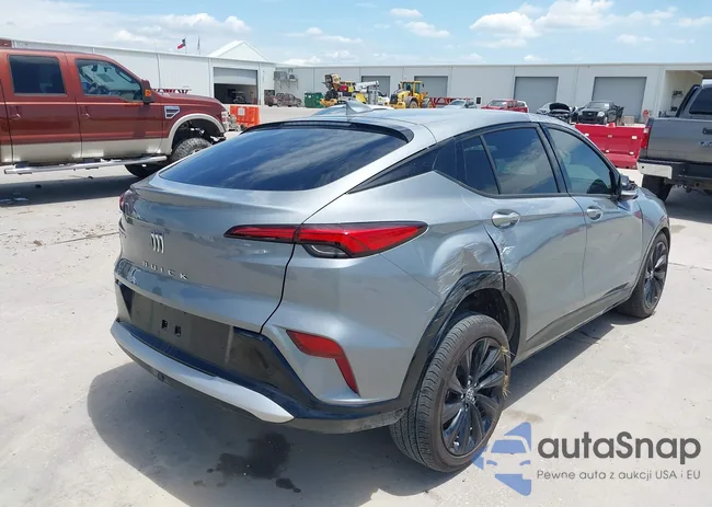 KL47LBEP9SB143232: 42635177