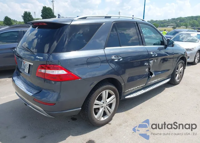 4JGDA5HBXDA162182: 42635263