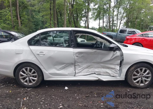 3VWD17AJ7FM292814: 42636431