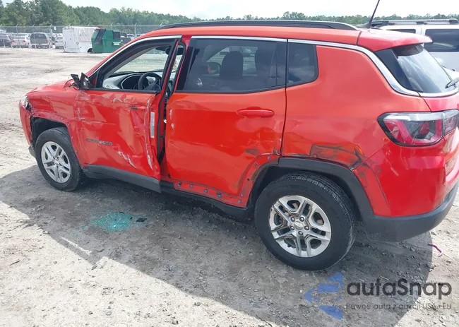 3C4NJCAB2KT737176: 42636548