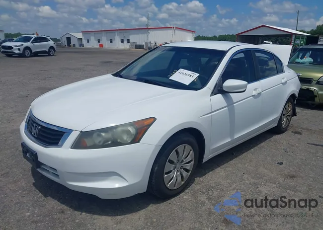 1HGCP2F32AA175840: 42636583