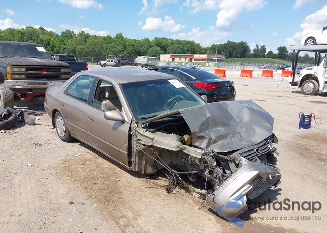 4T1BG22K4XU612859: 42636662