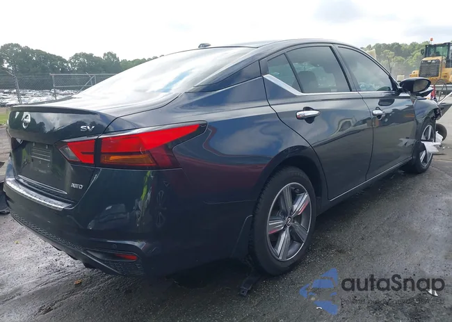 1N4BL4DW5KC200983: 42636694