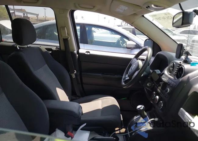 1C4NJCBA3GD560530: 42636769