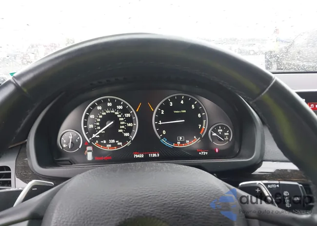 5UXKR0C58J0Y04813: 42636055