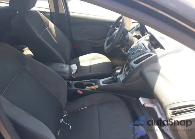 1FADP3F26DL276202: 42636085