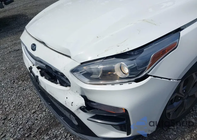 3KPF24AD2ME285486: 42637468