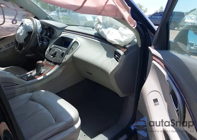 1G4GC5EC8BF272121: 42637470