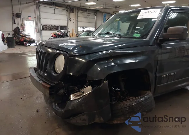 1C4NJPBA9ED692616: 42637631