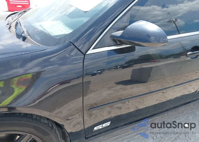 2G1WD58C189162207: 42637752