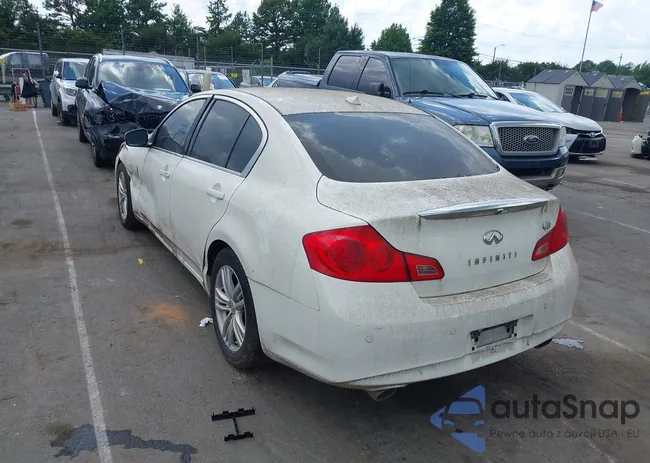 JN1CV6AP8CM624139: 42637816