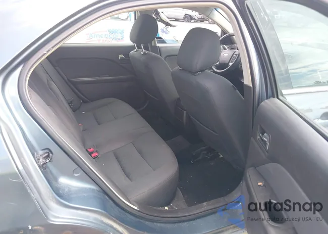 3FAHP0HA4CR153759: 42637890