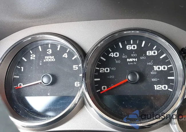 1GCSKSE35AZ128930: 42637203