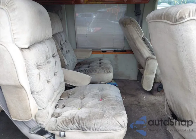 2B6HB21X1TK146936: 42637274