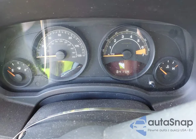 1C4NJRFB0HD109675: 42638428