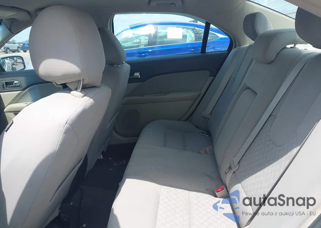 3FAHP0HA2CR243640: 42638513