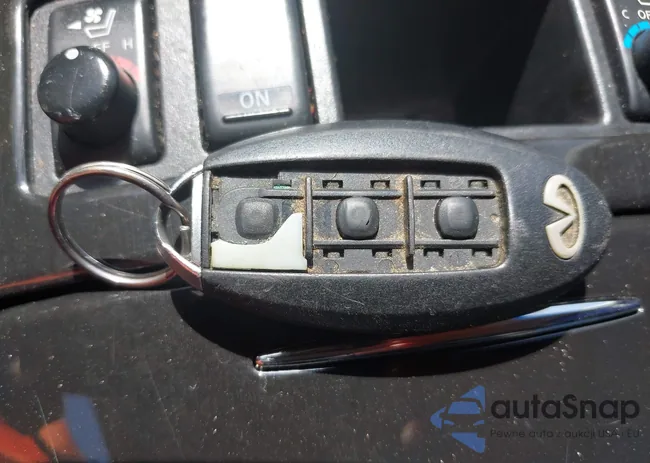 JNRAS18W39M155032: 42638574