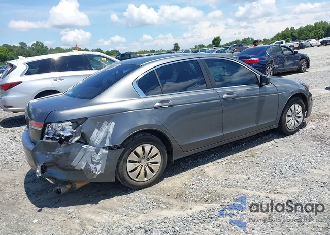 1HGCP2F35CA120558: 42638588