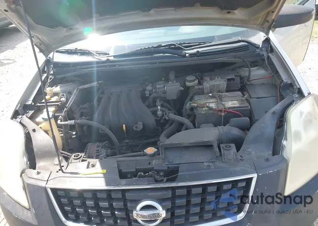 3N1AB61E58L692057: 42638590