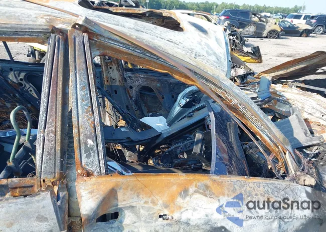 1HGCR3F85EA035234: 42638772