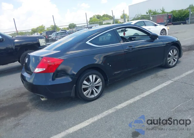 1HGCS1B84BA005295: 42638028