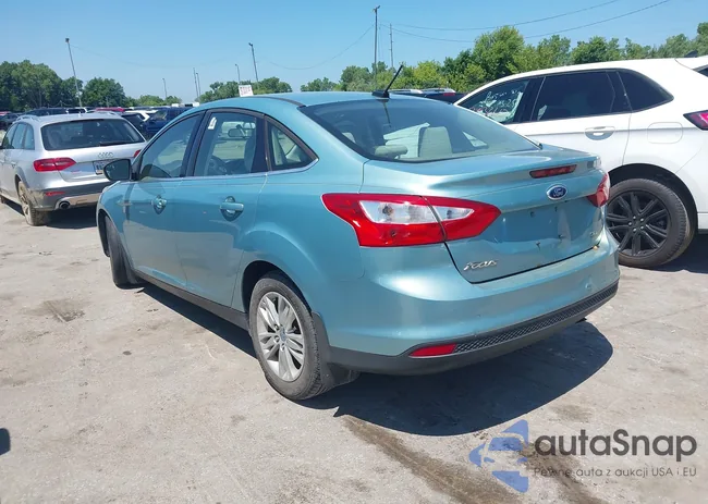 1FAHP3H21CL390945: 42638207