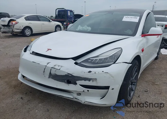 5YJ3E1EA8JF052503: 42638208