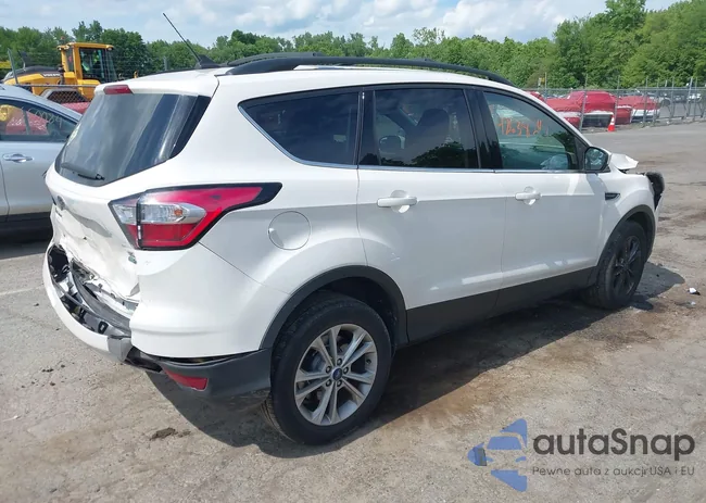 1FMCU9HD5JUD45463: 42638247