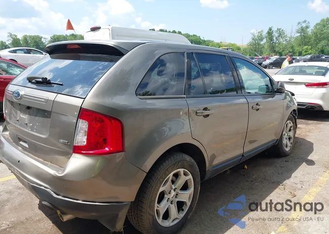 2FMDK3JC7DBC33296: 42639565