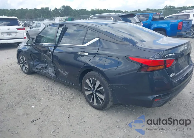 1N4BL4DV2MN317645: 42639604