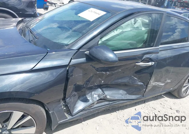 1N4BL4DV2MN317645: 42639604