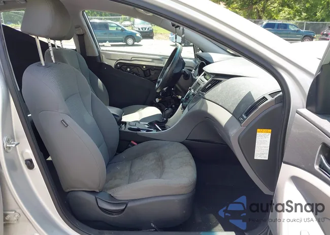 KMHEC4A4XEA116518: 42639666