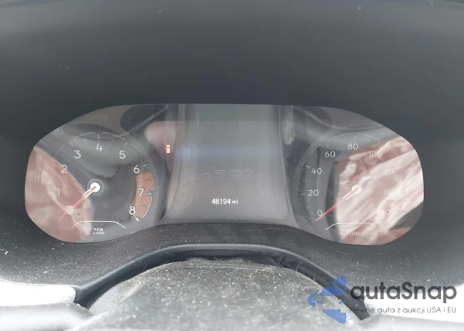 3C4NJDBB7NT152568: 42639906