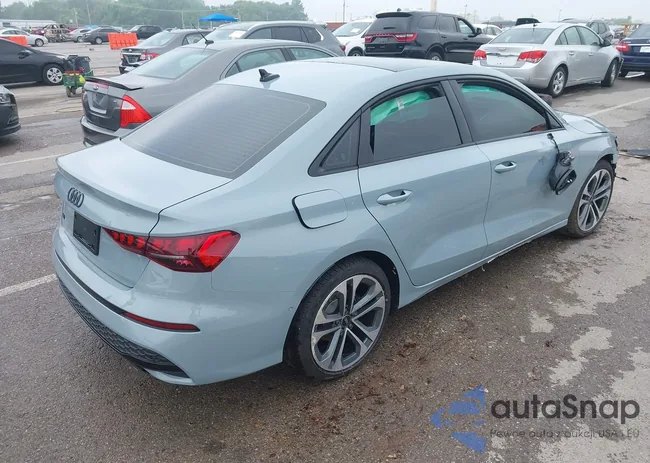 WAUHUDGY0SA075043: 42639121