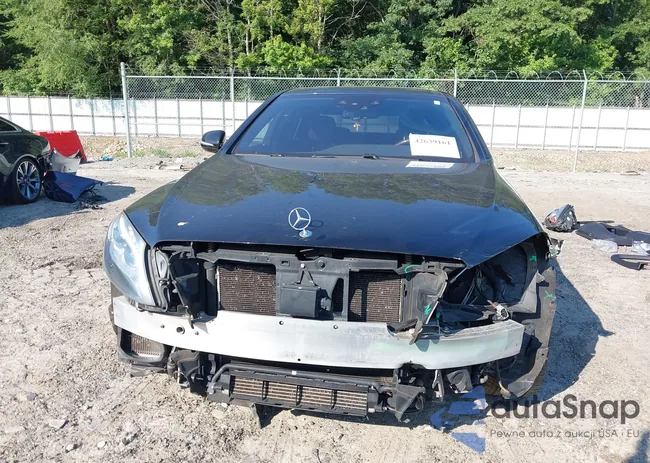 WDDUG8FB6EA052020: 42639161