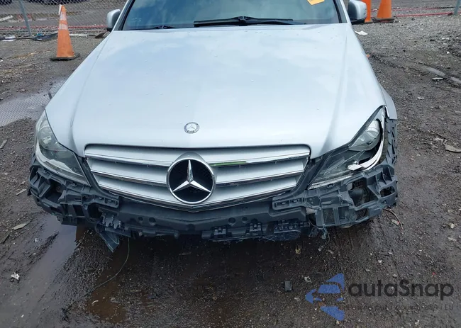 WDDGF8BBXCR212002: 42639297