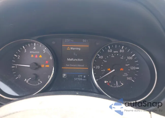 JN1BJ1AV8MW573689: 42640389