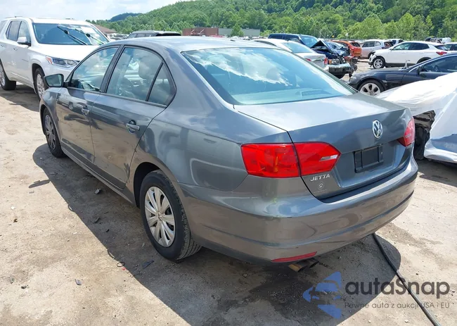 3VW2K7AJ8BM337807: 42640397