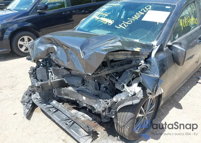 3KPF24AD2PE688128: 42640420