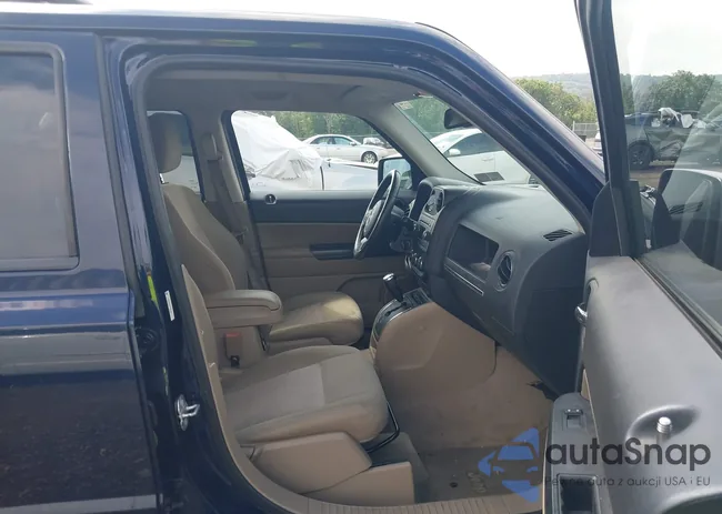 1C4NJRFB9ED687821: 42640433