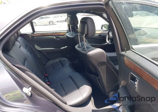 WDDHF8HB7AA178690: 42640503