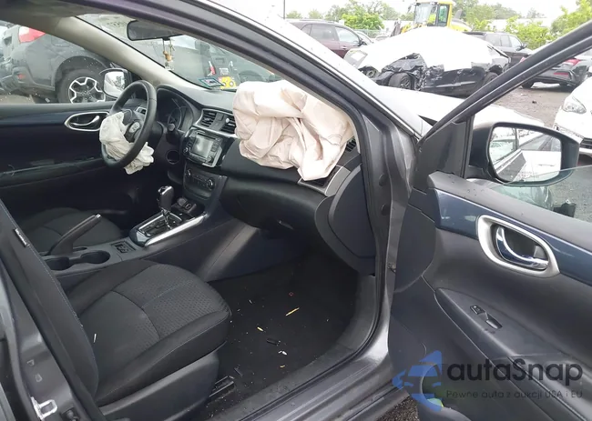 3N1CB7AP4HY324309: 42640557