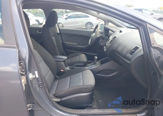 KNAFK5A8XG5622329: 42640564