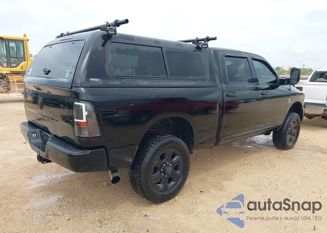 3C6UR5DL3EG296442: 42640572