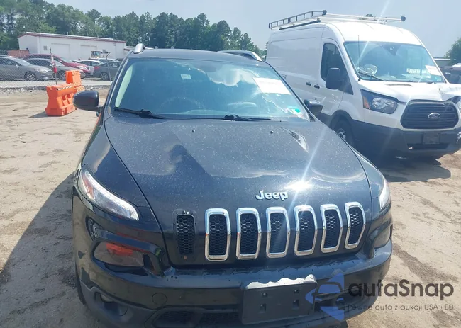 1C4PJMCSXFW528618: 42640613