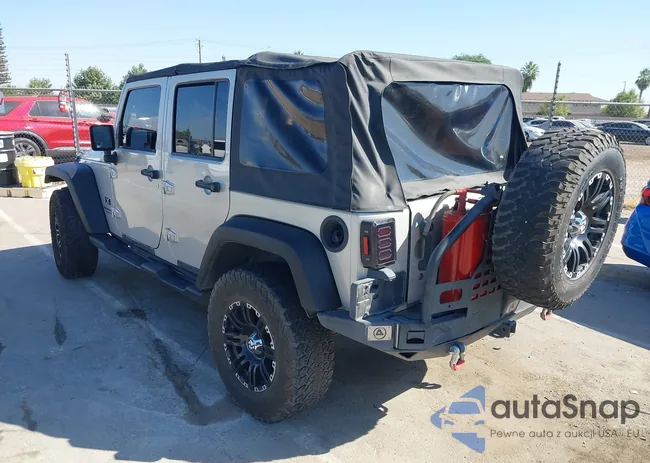 1J4GB39117L106742: 42640636