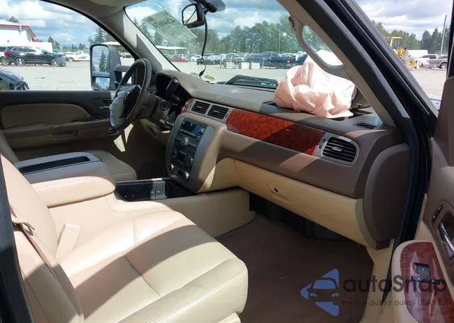 1GTHC69K39E149407: 42640674