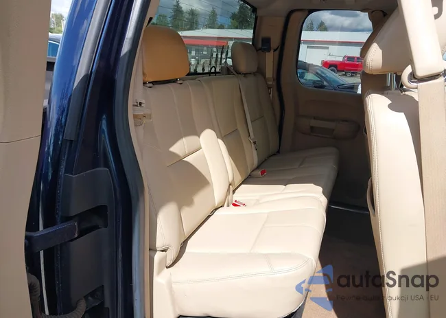 1GTHC69K39E149407: 42640674