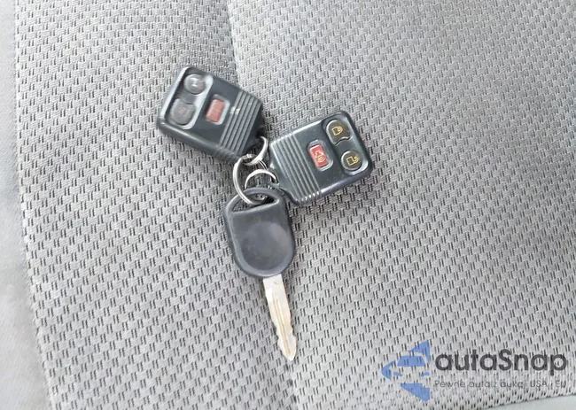 1FMYU03167KB91459: 42640736